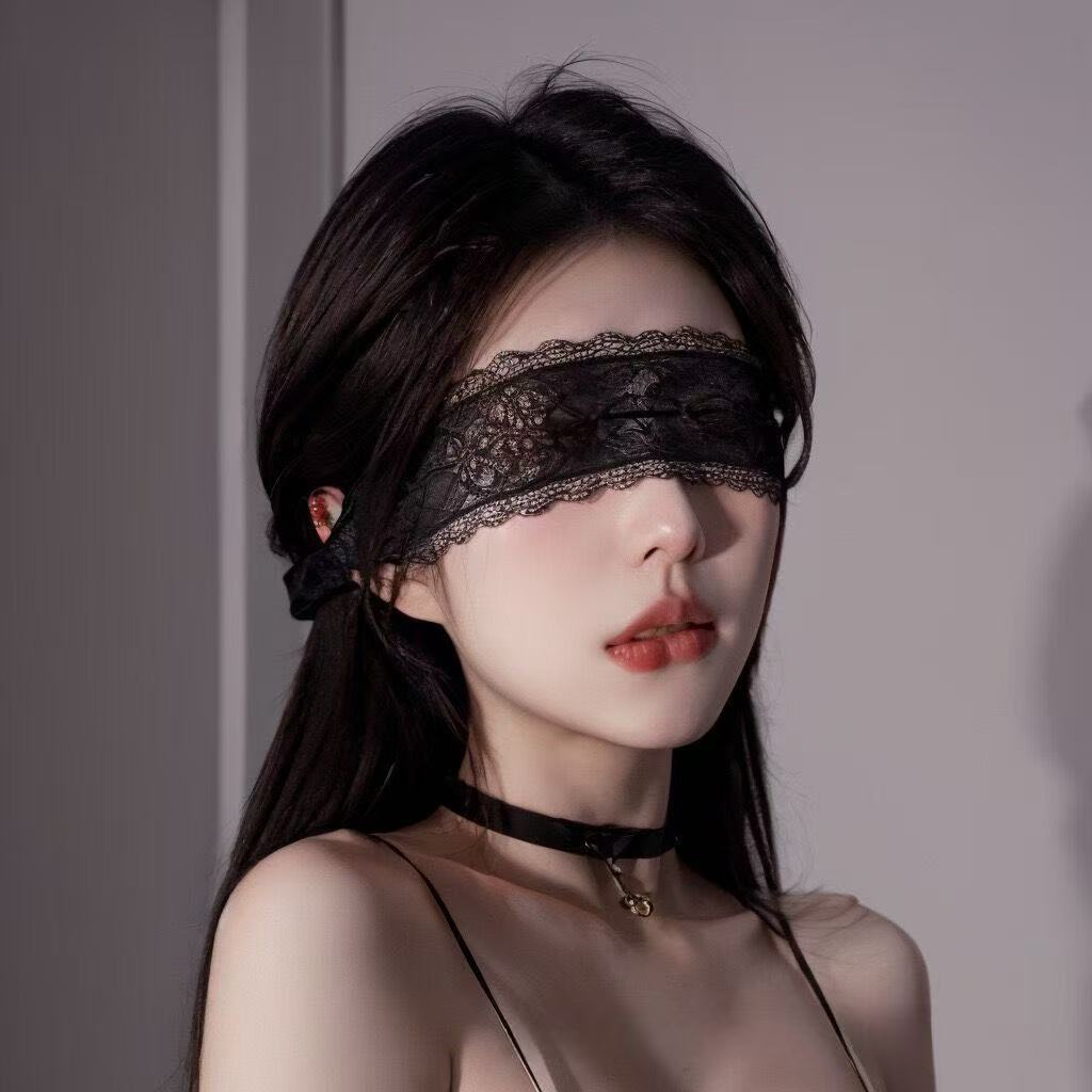 Máscara de Olhos Sexy em Renda - Men Accessories Usa avaliação e preço