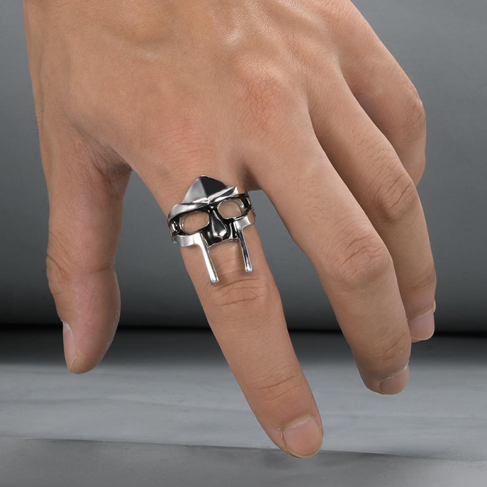 Goth Hip Hop Classic Mf Doom A - Men Accessories Egypt avaliação e preço